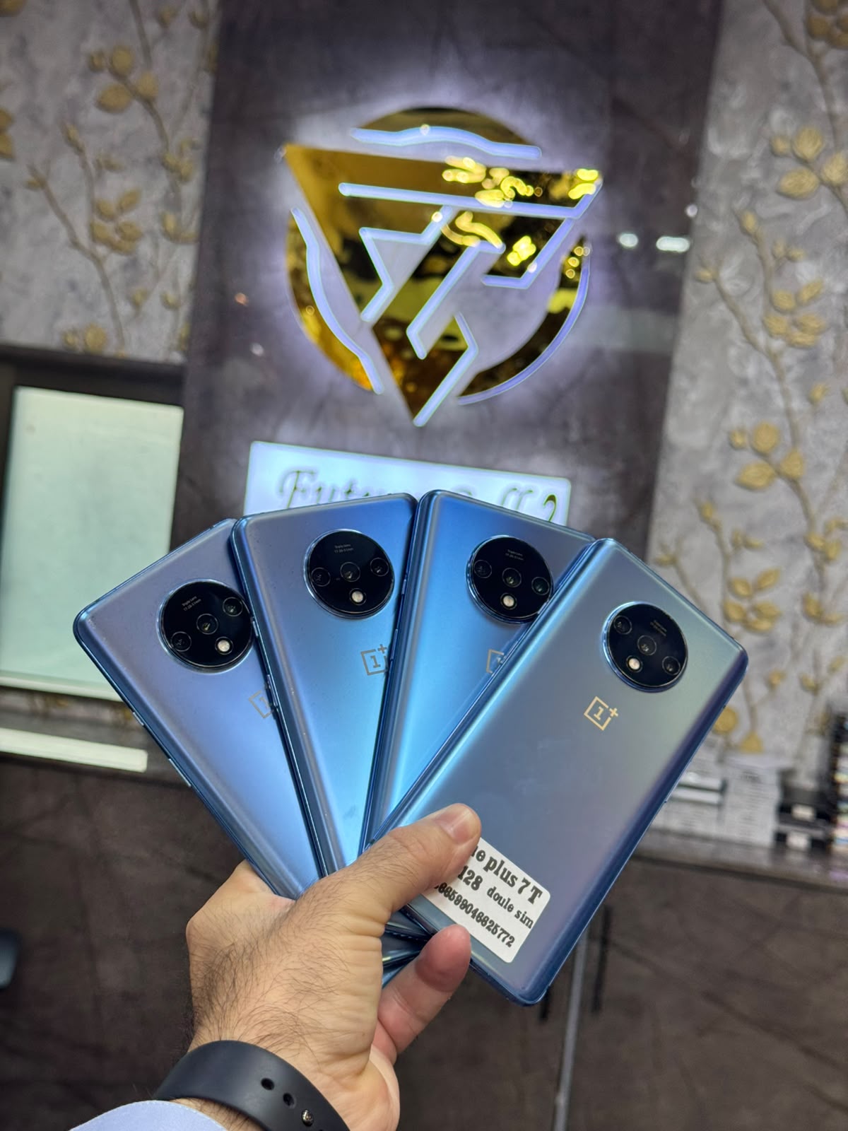 OnePlus 7T